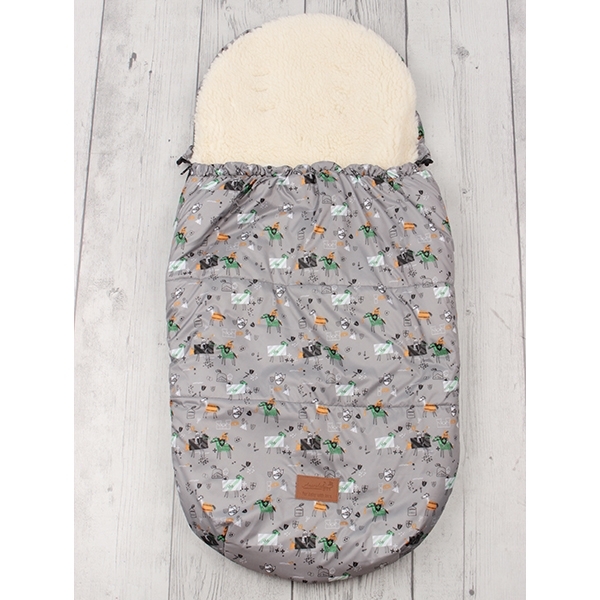 Универсальный меховой конверт AmaroBaby Little Traveller Рыцарь 145х45 см